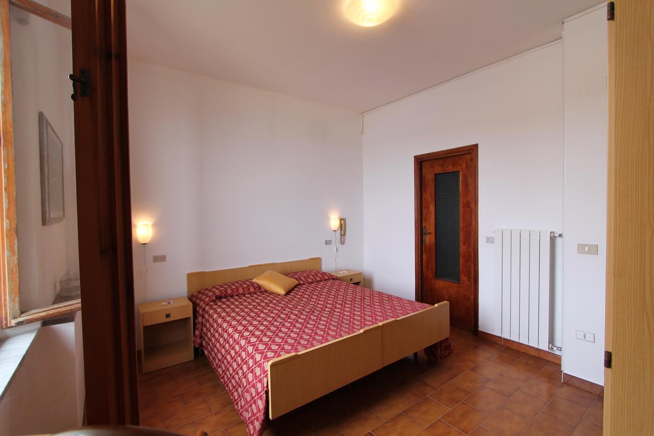 Hotel La Marinella カスティリョンチェッロ エクステリア 写真